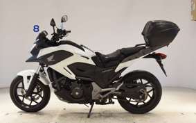 HONDA NC750X D Limited 2015 RC72