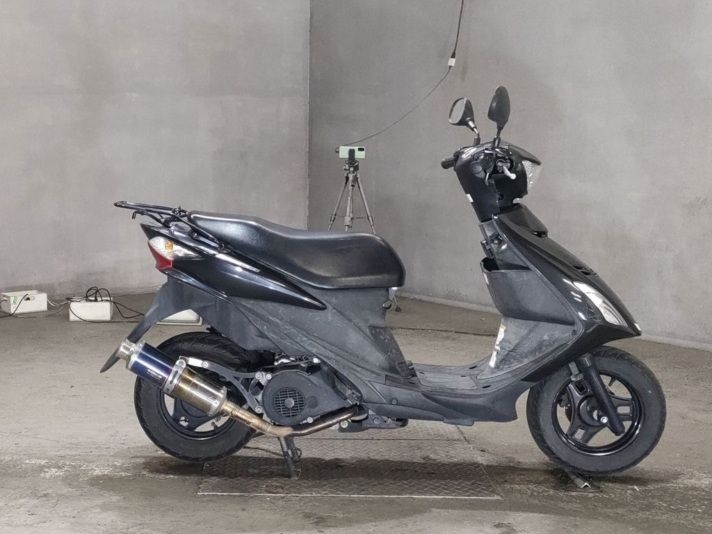 Фото Suzuki ADDRESS V125 с японского аукциона