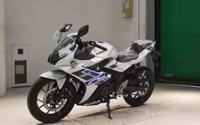SUZUKI GSX250RA