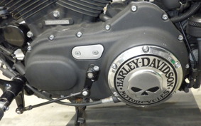 HARLEY XL883RI 2010