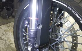 HUSQVARNA SVARTPILEN 401 2023