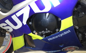 SUZUKI GSX-R600 2004