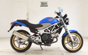HONDA VTR 250 Gen. 2 MC33