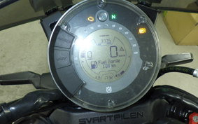 HUSQVARNA SVARTPILEN 401 2022