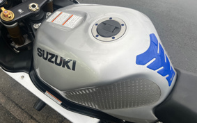 SUZUKI GSX-R1000 2005 GT75A