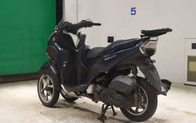 YAMAHA TRICITY 125 A SE82J