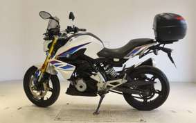 BMW G310R 2017