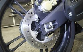 YAMAHA YZF-R125