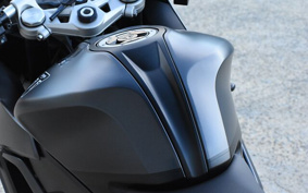 TRIUMPH デイトナ660 2024 LGL23U