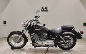 YAMAHA DRAGSTAR 250 VG02J