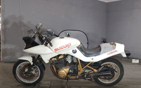 SUZUKI GSX750S KATANA 1985 GR72A