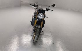 KAWASAKI Z900RS SE 2025 ZR900K