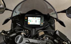 HONDA CBR650R E-Clutch RH17