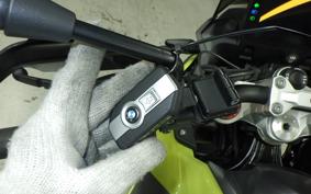 BMW F900GS 2025