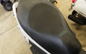 SUZUKI SKYWAVE 200 (Burgman 200) CH41A