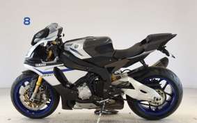 YAMAHA YZF-R1 M 2016