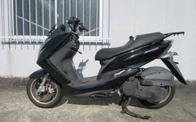 YAMAHA MAJESTYS SG28J