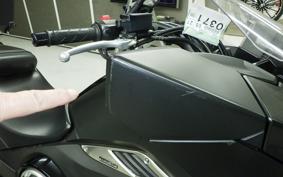 HONDA NM4 VULTUS -01 2019 RC82