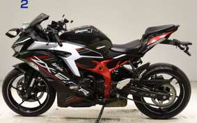 KAWASAKI ZX-25R ZX250E