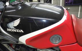 HONDA VF750F 1983 RC15