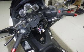 YAMAHA T-MAX 500 2010 SJ08J