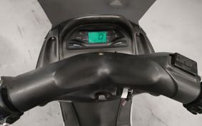 YAMAHA MAJESTY 125 SE27