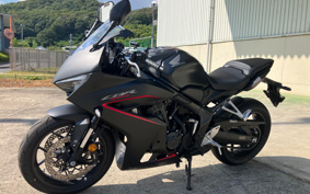 HONDA CBR650R E-Clutch 2026 RH17