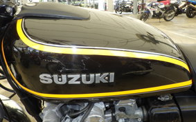 SUZUKI GS750 GS750D