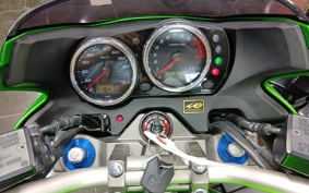 KAWASAKI ZRX1200 DAEG 2013 ZRT20D
