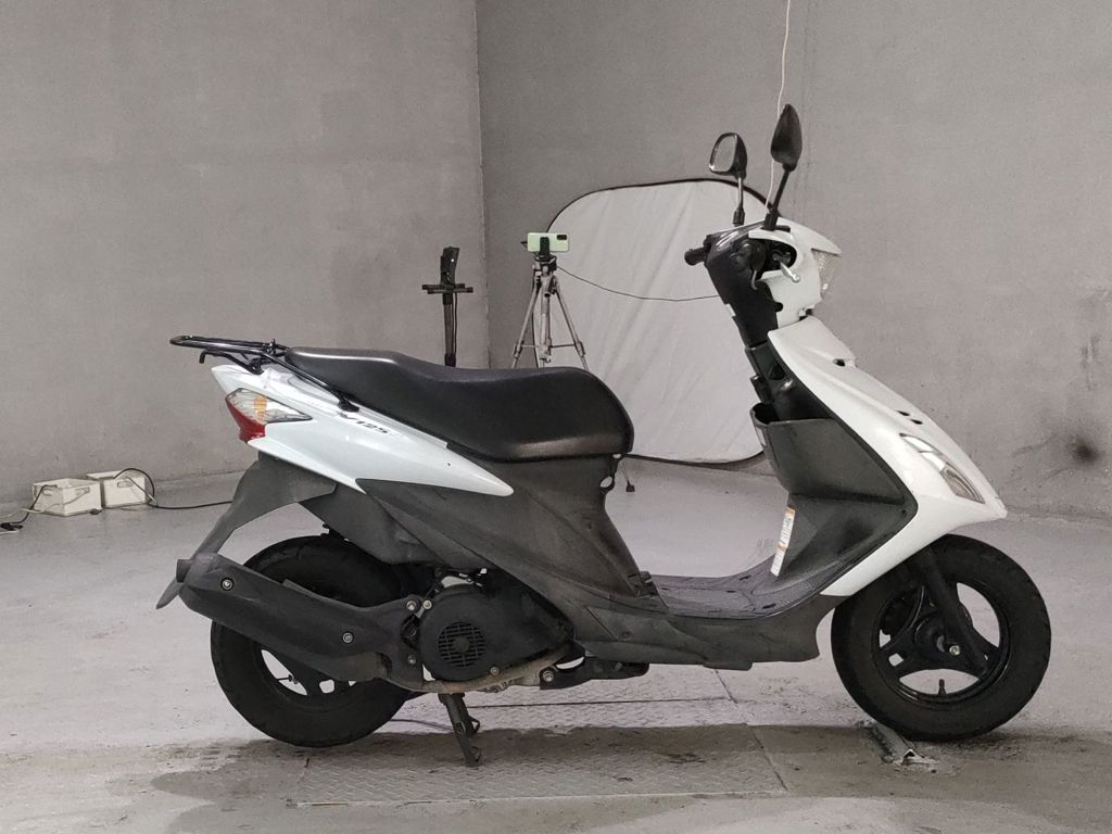 Фото Suzuki ADDRESS V125 с японского аукциона
