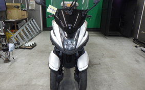 YAMAHA TRICITY 125 ヤネツキ SE82J