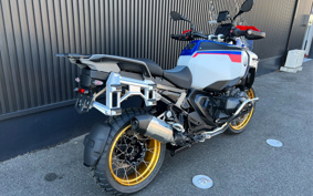 BMW R1300GS Adventure Touring 2025 0M31