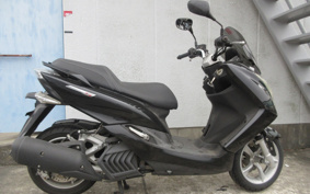 YAMAHA MAJESTYS SG28J