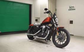 HARLEY XL883N 2013