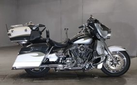 HARLEY HARLEY FLHTCUSE1800CVO PR8