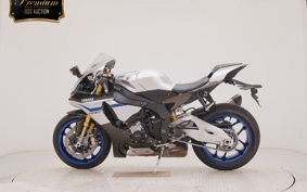 YAMAHA YZF-R1 M 2015