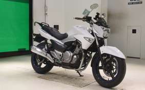 SUZUKI GSR250 2020