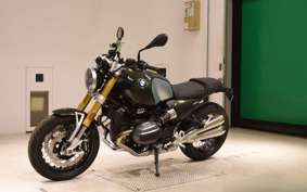 BMW R NINE T 2018