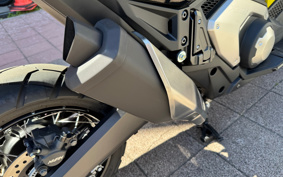 HONDA X-ADV 750 2025 RH21