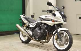 HONDA CB400 SUPER BOLDOR VTEC 2012 NC42