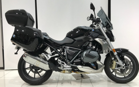 BMW R1250R 2024 0M71