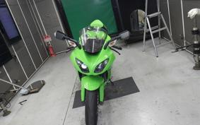 KAWASAKI ZX 10 NINJA R 2010