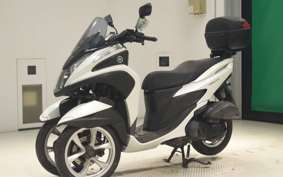 YAMAHA TRICITY 125 SE82J