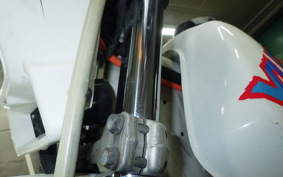 HONDA XLR250R Gen.4 MD22