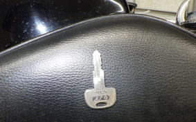 HONDA SHADOW 400 1999 NC34