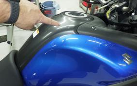 SUZUKI DL650 ( V-Strom 650 ) A 2015 VP56A