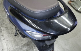 SUZUKI BURGMAN 125 2015