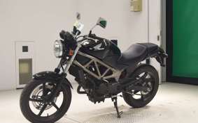 HONDA VTR 250 Gen. 2 MC33