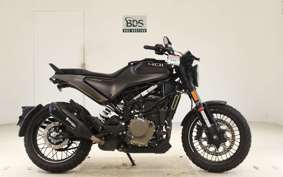 HUSQVARNA SVARTPILEN 401 2023