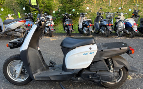 YAMAHA  GEAR  PARKING  STAND  UA08J